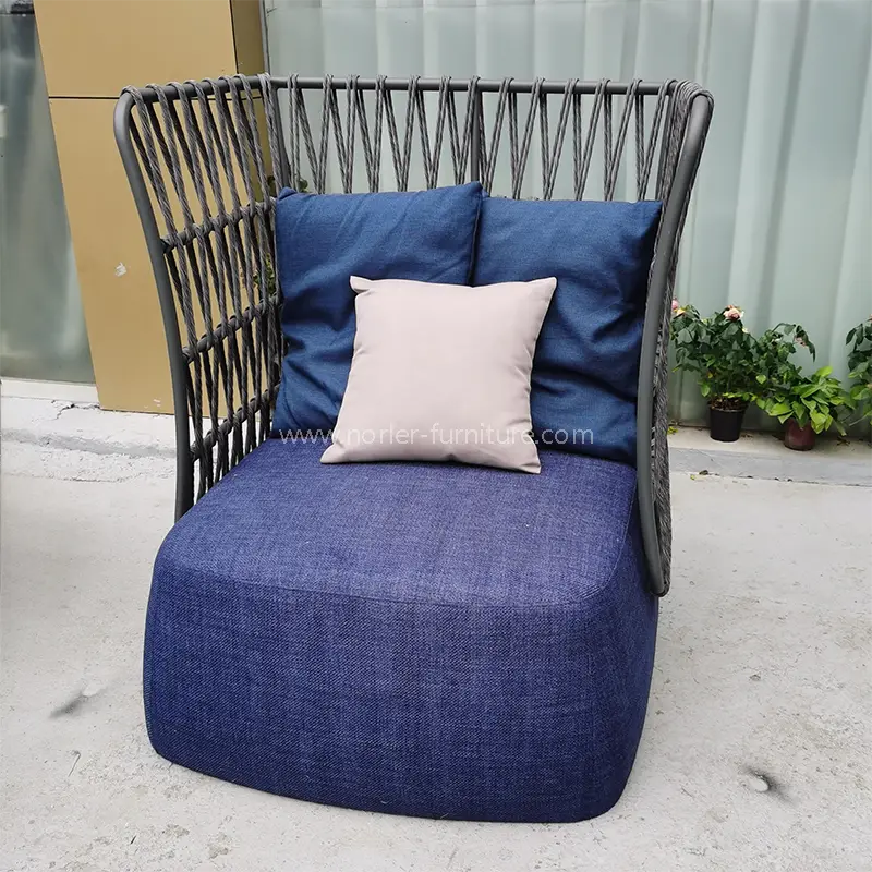 Moderne aluminiumsramme reb vævning blå pude sofa